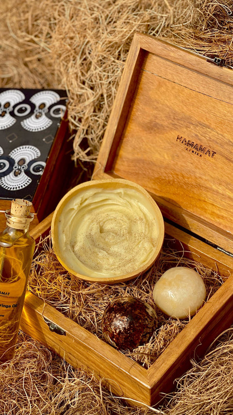 This box represents the deep-rooted traditions and timeless beauty of Africa.